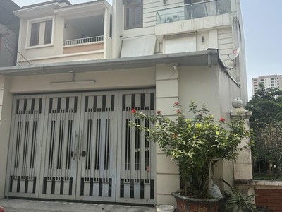Siêu phẩm nhà đẹp - giá tốt - vị trí đắc địa tại số 34, ngõ 160 cổ linh, phường thạch bàn, quận 1