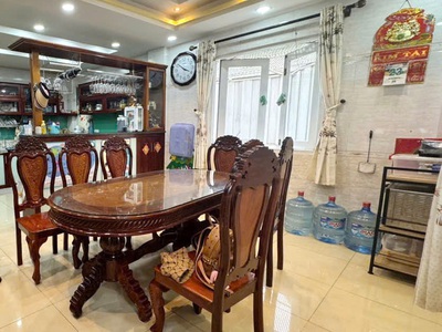 Bán biệt thự mặt tiền đường số 10 kdc ấp5 phong phú b/c, ngay bến xe q8 1