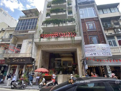 Có 102  cần bán nhà mặt phố hàng bông, 85m2 - 8 tầng   1 hầm - mặt tiền 6m -70tỷ, hoàn công full 4