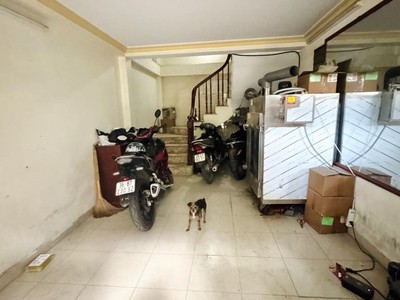 Nhà đẹp đình thôn 34m2, 5 tầng, ngõ rộng ô tô, gần bến xe mỹ đình 0