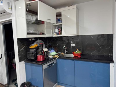 Căn hộ 10 phòng dịch vụ - sát công viên hoà bình  giá 200tr/m2 3