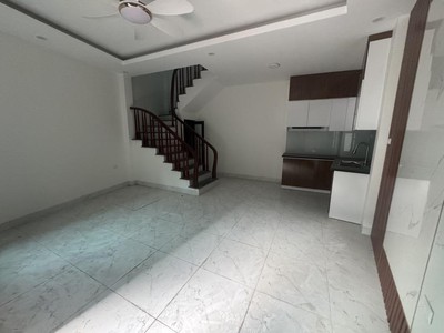 Nhà bán mỹ đình 38m2, 5 tầng, ngõ thoáng, tiện ích đầy đủ, giá hấp dẫn 0