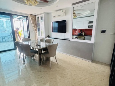 Nhà ngọc thụy 50m2, mt4m, 7 tầng thang máy, ô tô đỗ cửa, kinh doanh online, 13 tỷ 1
