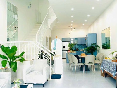  chỉ 8,6 tỷ   nhà 3 tầng mới đẹp khu tân trà, ngũ hành sơn  0