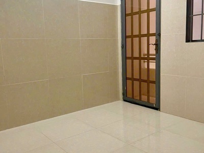 Nhà 2 lầu/st 354/ âu dương lân p3q8 4