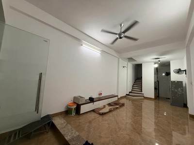 Nhà đẹp mặt ngõ ô tô phố ngọc lâm 40m2 x 4 tầng 9.8 tỷ long biên. 4
