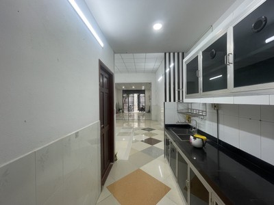 Bán nhà hoàng ngọc phách, tân phú - 95m2, ngang 4m7 - hẻm 10m xe tải thông 2