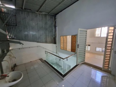 Bán nhà hoàng ngọc phách, tân phú - 95m2, ngang 4m7 - hẻm 10m xe tải thông 3