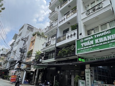Nhà mtkd ngay sát cộng hoà, 6 tầng 8pn 7wc 2