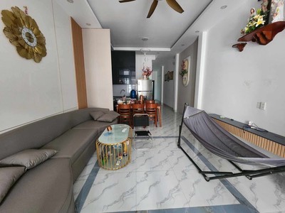   nhà đẹp ở ngay p.14, gò vấp   60m -  4 x 15    nhỉnh 5 tỷ 1
