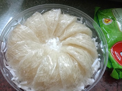Gửi hàng đi úc, eu, ca 130K 0906751385 2