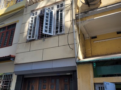 Án nhà chính chủ diện tích 45,9m2 MT 5m ngõ rộng 3,5m rất gần đường phố chính rộng 17m các ngõ thông 3