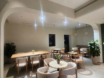Nhà phố thương mại   mặt tiền sầm uất 2