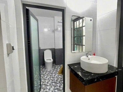 Bán nhà mặt phố nguyễn du, hải châu, đà nẵng. dt 50m2, 4 tầng, 6pn, giá 4.8 tỷ. sổ đỏ  lh: 0