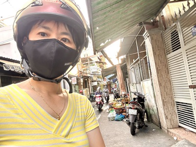Nhà bán 2 mặt tiền trước sau- mặt trước xe hơi tới của-đường đoàn văn bơ-thông ra xóm chiếu- nguyễn 1