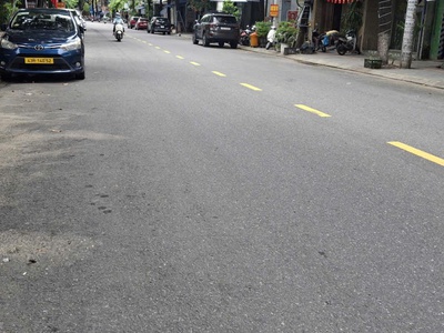 Tt hải châu   nhà 3 tầng lô góc đường 10.5m   kinh doanh đỉnh   15.5 tỷ 0