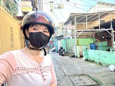 Nhà bán dt khủng 218m- ngang lớn bề thế 10m- khu an ninh- đường đoàn văn bơ thông ra xóm chiếu, tôn 0