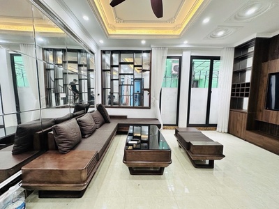 Cầu giấy 41m x6 tầng giá 9,350 tỷ,oto tránh 10m,ngõ thông 4