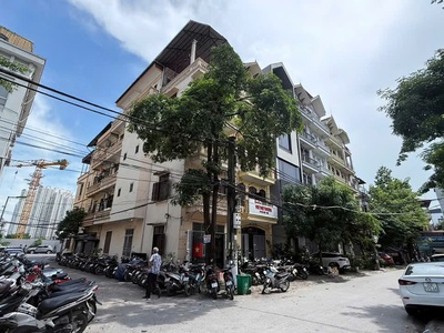 Cho thuê tòa nhà 5 tầng tại mai dịch, cầu giấy, hà nội  2 mặt tiền siêu thoáng 0