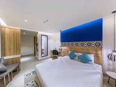 Chuyển nhượng khách sạn vip   đường hà bổng, mỹ khê   doanh thu 300 triệu/tháng 0