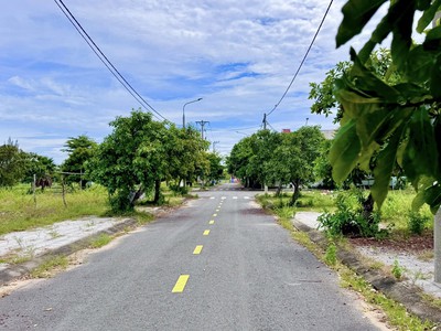 Bán lô đất gần sông sát biển 1