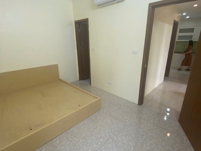 Cho thuê chung cư 30T Nam Trung Yên, 80m, 3 phòng ngủ, đủ đồ 4
