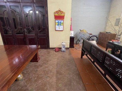 Nhà Duy Tân 165M2 Mặt Tiền 9M 76 Tỷ Vỉa Hè Kinh doanh Ô TÔ Tránh Đỗ 4