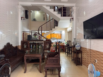  CỰC HIẾM   NHÀ ĐỘC LẬP 3.5 Tầng  Nguyễn Văn Linh Thông Thiên Lôi 0