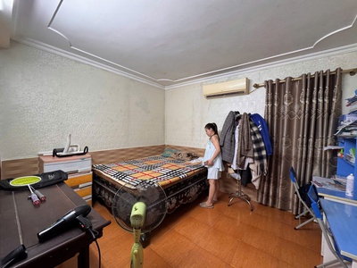  CỰC HIẾM   NHÀ ĐỘC LẬP 3.5 Tầng  Nguyễn Văn Linh Thông Thiên Lôi 4