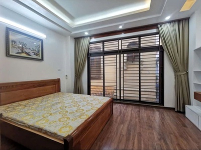 Cho thuê nhà riêng trung tâm Thái Hà ô tô vào tận cửa giá chỉ 12 triệu 3