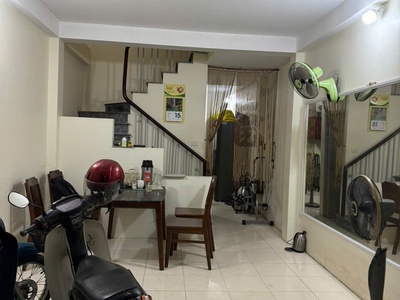 Bán nhà phố kẻ giàn 56m2, 3 tầng 3pn gần phố nhỉnh 8 tỷ 2