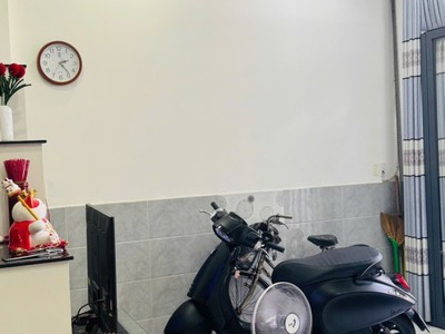 Tân phú gần aeon chợ tân hương 35m mới đẹp ở ngay 2tang chỉ 3đồng899xu 1