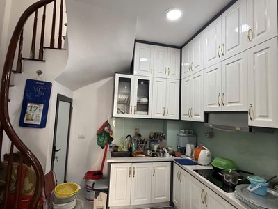 Bán  nhà giải phóng  hoàng mai - nhà đẹp  xây cốt thép bê tông chắc chắn - giá tốt nhất khu vực 3