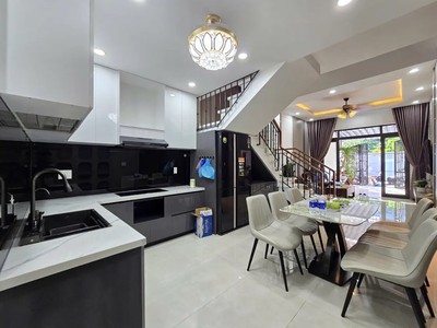 Nhà đẹp 3 tầng full nội thất   đường 7.5m phú xuân, gần biển, liên chiểu    chỉ 6.85 tỷ 3
