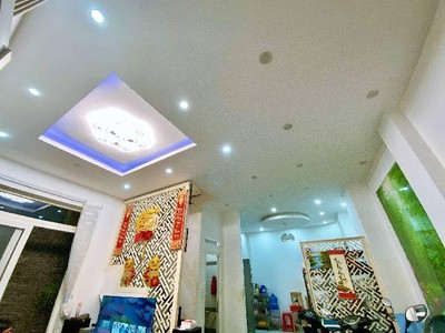 Nhà hẻm xe tải trường thọ thủ đức 54m  - giá 8 tỷ 4 nhà 4 tầng , 4 pn , 5 nhà vệ sinh 2