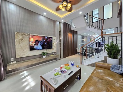 Nhà đẹp 3 tầng full nội thất   đường 7.5m phú xuân, gần biển, liên chiểu    chỉ 6.85 tỷ 0