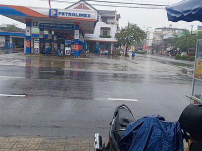 Cần bán nhanh mt kinh doanh đường phan châu trinh, an sơn, tam kỳ, đối điện cây xăng hòa hương. 4