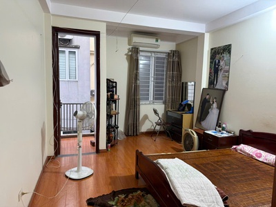 Bán nhà phố kẻ giàn 56m2, 3 tầng 3pn gần phố nhỉnh 8 tỷ 4