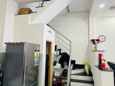 Tân phú gần aeon chợ tân hương 35m mới đẹp ở ngay 2tang chỉ 3đồng899xu 3