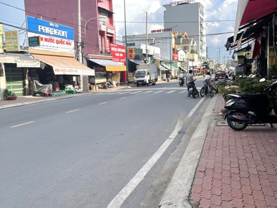 Hiếm  bán nhà 2 tầng sổ hồng riêng thủ đức   68m , sát mặt tiền ql13   chỉ 3.9 tỷ 0