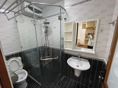 Cho thuê căn hộ 2 p.ngủ rộng  90m2  tại Waterfront City. 1