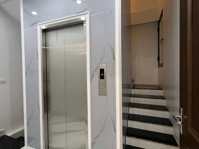 Bán nhà khu văn cao, 56m, 7 tầng thang máy, ô tô đỗ cửa, nhỉnh 19 tỷ 1