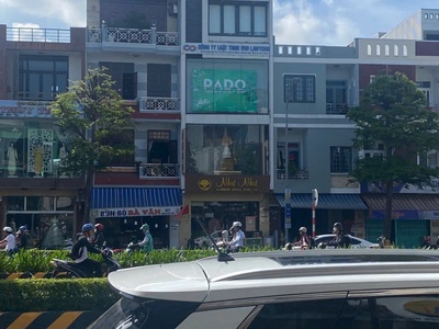 Bán nhà 4 tầng đường điện biên phủ 13,5 tỷ 100m2 4,5x25m 0