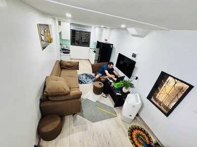 Đội cấn 22m x7 tầng chỉ 5,85 tỷ-lô góc,3 thoáng,ngõ thông,gần phố,trước nhà 4m 3