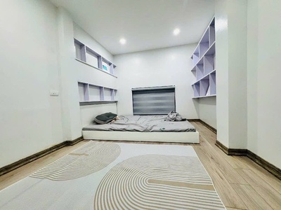 Đội cấn 22m x7 tầng chỉ 5,85 tỷ-lô góc,3 thoáng,ngõ thông,gần phố,trước nhà 4m 1