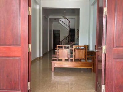 Bán nhà 2 tầng kiên cố   đối diện cổng chợ hải tân, tp. hải dương 0