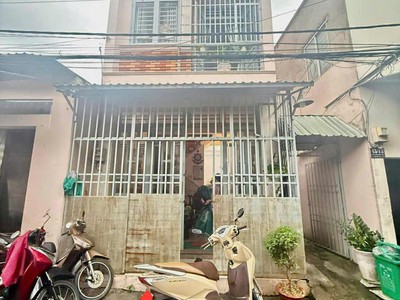  nhà 2 tầng - ngang 4,8m - đối diện trường nguyễn an ninh - p.trung mỹ tây, q.12 - giáp tân bình 0
