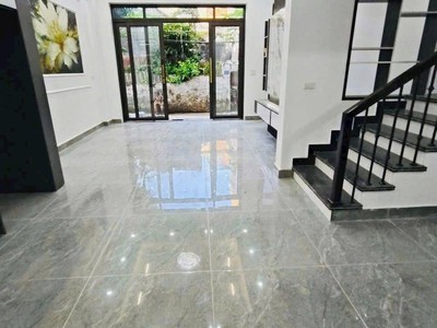 Bán nhà 3 tầng ngõ phố phường Thành Đông, TP HD, 60m2, mt 6m, 3 ngủ, 3 vs, nhà đẹp, 3.15 tỷ 1