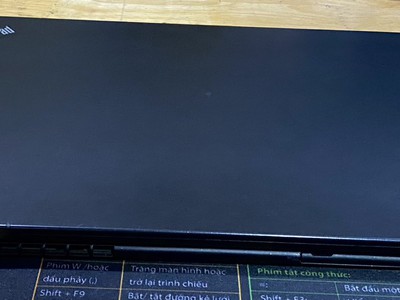 Laptop Lenovo Thinkpad X1 Carbon Gen 5 Core i7-6500U Ram 8GB SSD 256GB VGA ON Màn 14 Full HD Máy Đẹp 1
