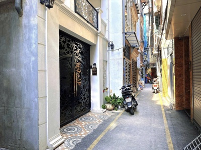 Gía Đầu Tư : Nhà Vĩnh Phúc 50M2 10,3 Tỷ 2 mặt thoáng trước sau 10M Ô TÔ 0